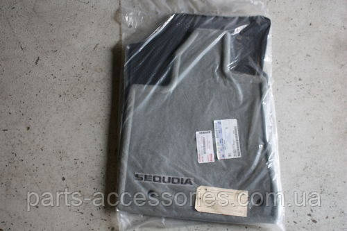 Toyota Sequoia 2008-2012 Килимки велюрові передні сірі килими Нові Оригінал, фото 1