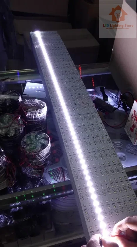 Світлодіодна алюмінієва лінійка 12V, 5630, 72 led/m, 18W, IP20, 6500K – білий холодний, Standart., фото 1