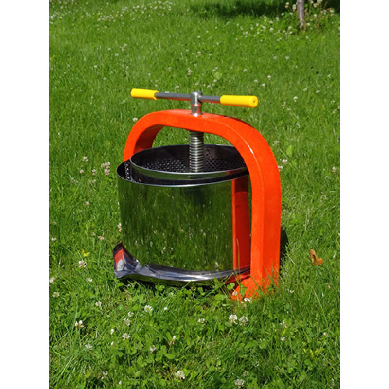 Прес для соку "Лан" 20 л з кожухом зелена рама