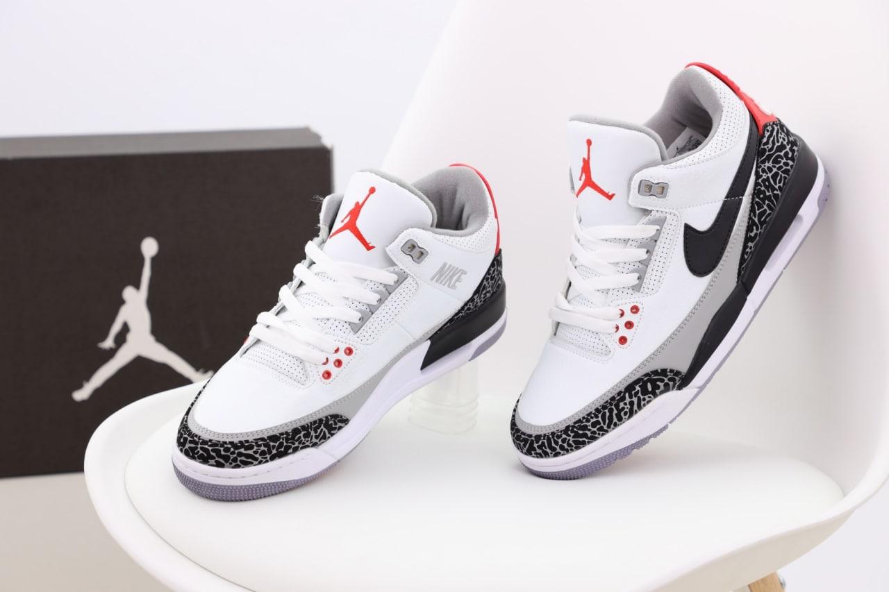 Black white on sale jordan 3