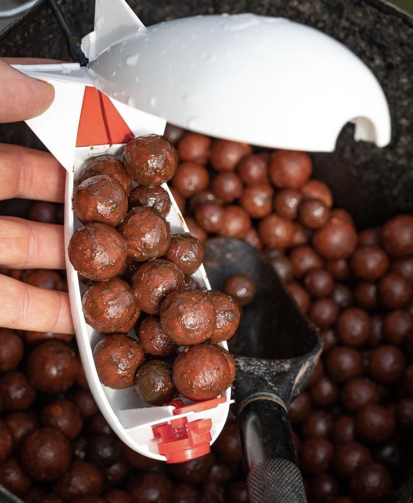 Ракета прикормова Spomb Midi X White