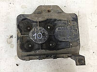 Подставка аккумулятора VW Golf IV (1997-2006 г.) 1J0804373E