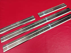 Накладки на пороги NISSAN ≥FINDER