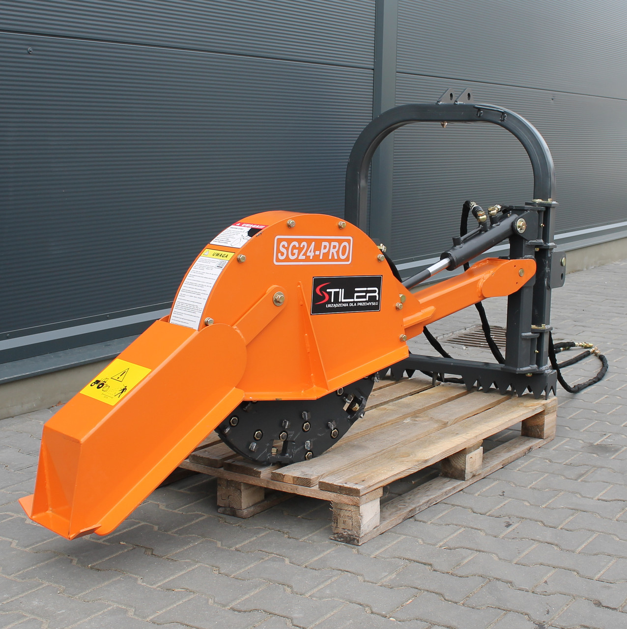 Подрібнювач пнів STILLER SG 24 - PRO