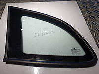 Стекло заднее кузовное левое косынка Hyundai Santa Fe II 2006-2012