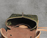 Шкіряний бежево-оливковий рюкзак ручної роботи, сумка-рюкзак з авторським тисненням, стиль бохо, фото 3