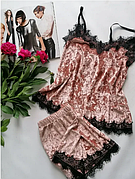 Жіноча піжамка майка + шорти велюр, карамельний