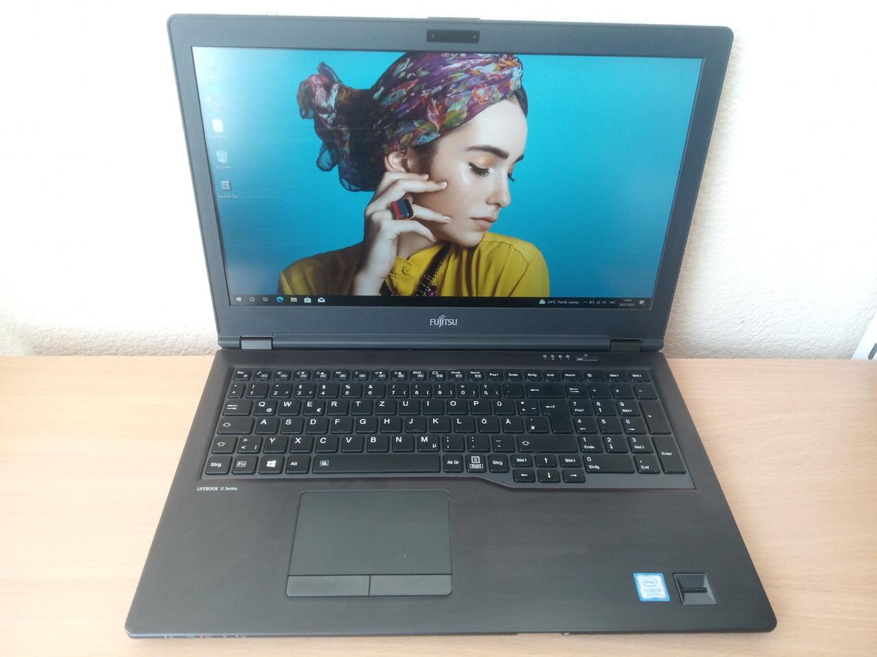 Ноутбук Fujitsu LIFEBOOK U758 15,6” IPS/FHD 1920x1080/i5 8350U 8Gen/8Gb DDR4/SSD 256Gb/Intel UHD 620