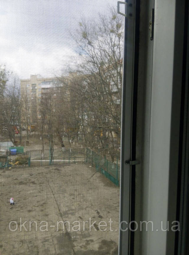 Москітна сітка 