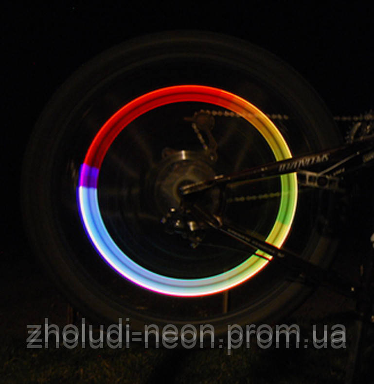 Багатобарвна підсвітка колеса на ніпель і золотник. 1уп.=2 шт. (батарейки в комплекті)