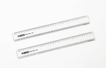 Лінійка пластикова 30 см, прозора, в пакованні 10шт