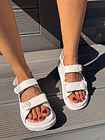 Босоножки на лето Chanel для девушек на каждый день. Женские сандалии белого цвета Шанель.
