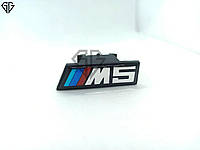 Шильдик M5 в решотку радиатора ноздри BMW E39