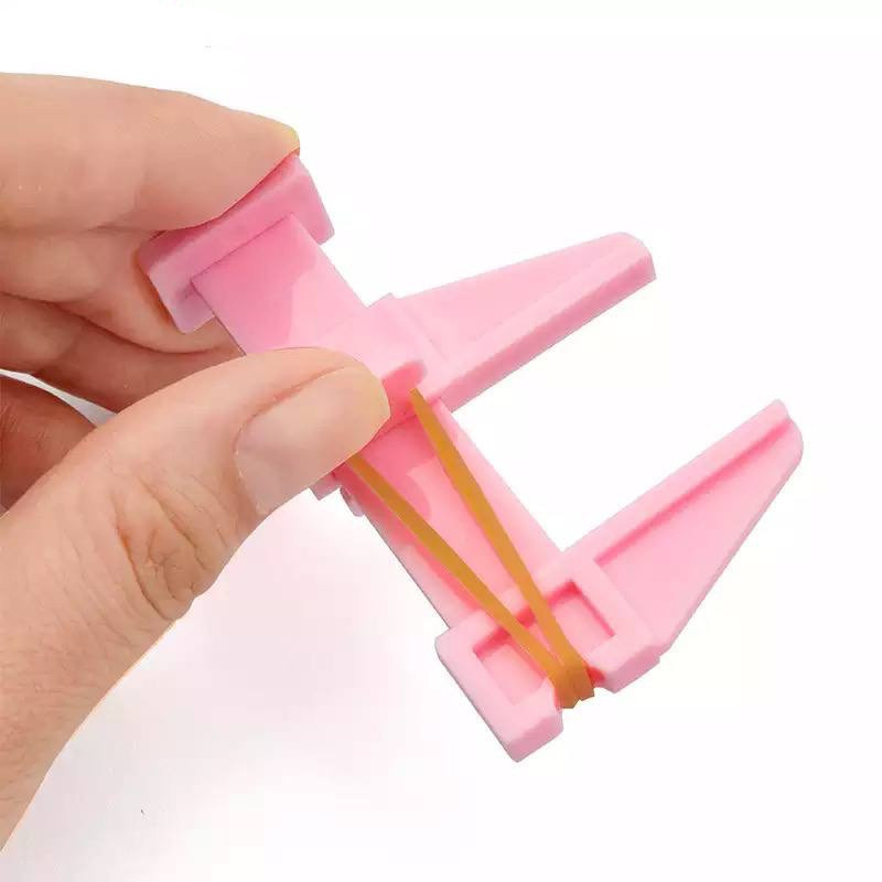 Пластиковый зажим-струбцина для поджатия и фиксации арки ногтя, на резинке. - фото 7 - id-p1655257420
