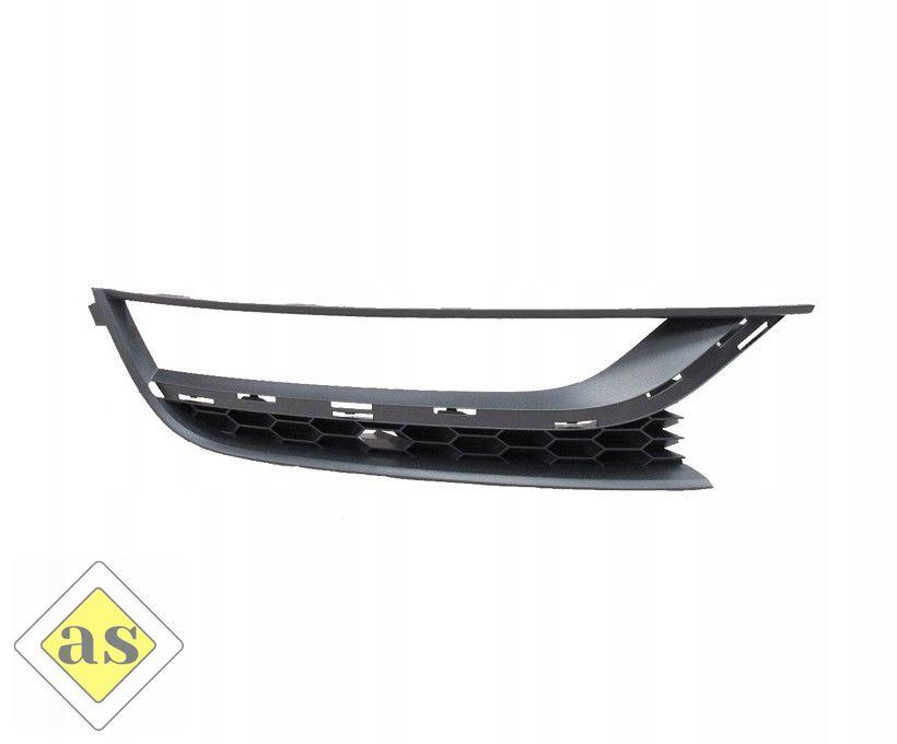 Решітка бампера VW Passat B7 USA '11-15 права (Signeda) 561853666A9B9, фото 1