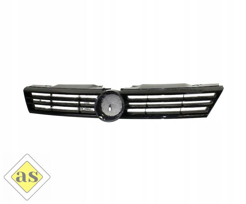 Решітка радіатора VW Jetta VI '11-14 з чорним молдингом (Polcar) 5C6853651QWA, фото 1