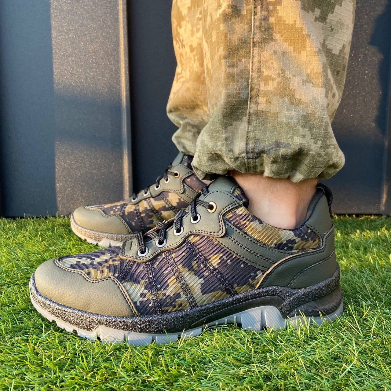 Тактичні чоловічі армійські кросівки