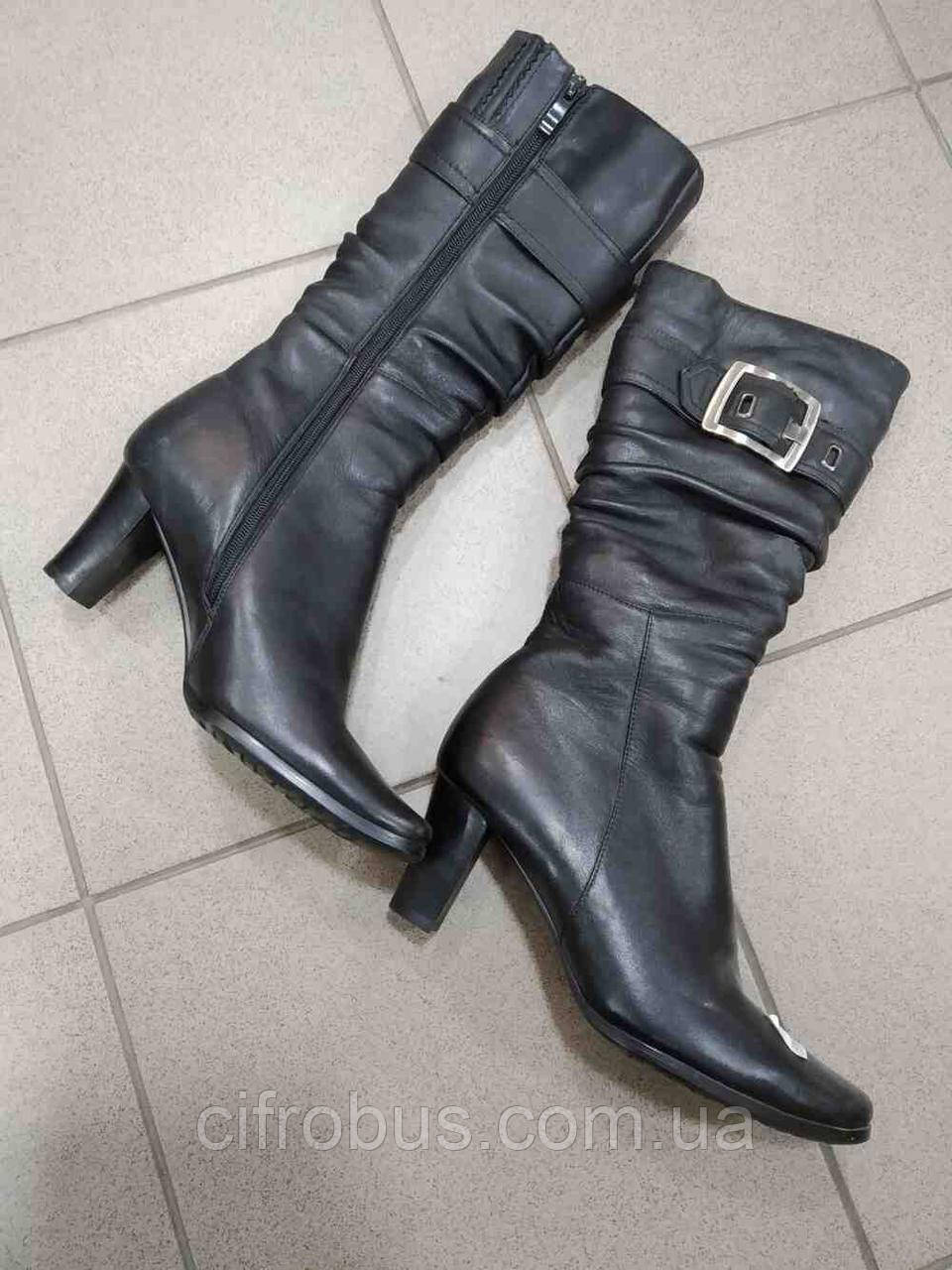 Б/У Чоботи жіночі, фото 1