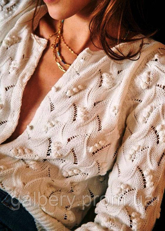 Sezane. ID 1655850377 1999