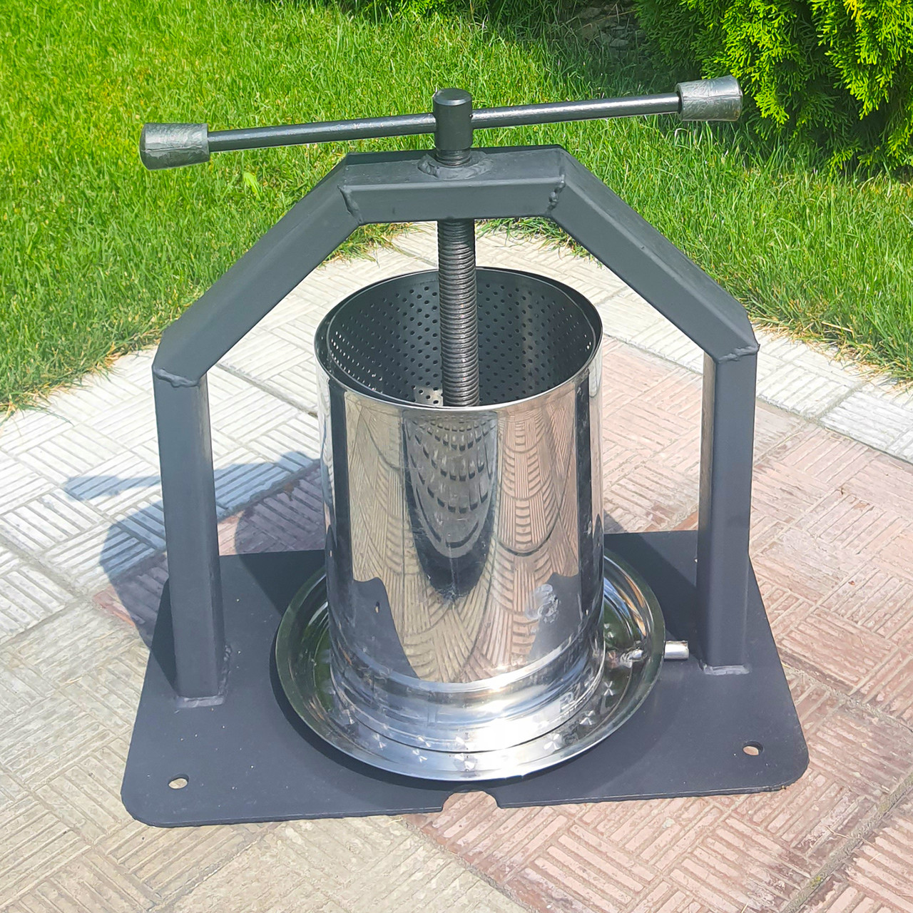 Прес ручний для віджиму соку яблук, винограду, фруктів, овочів 15 літрів «Хлібпром» Вінниця, фото 1