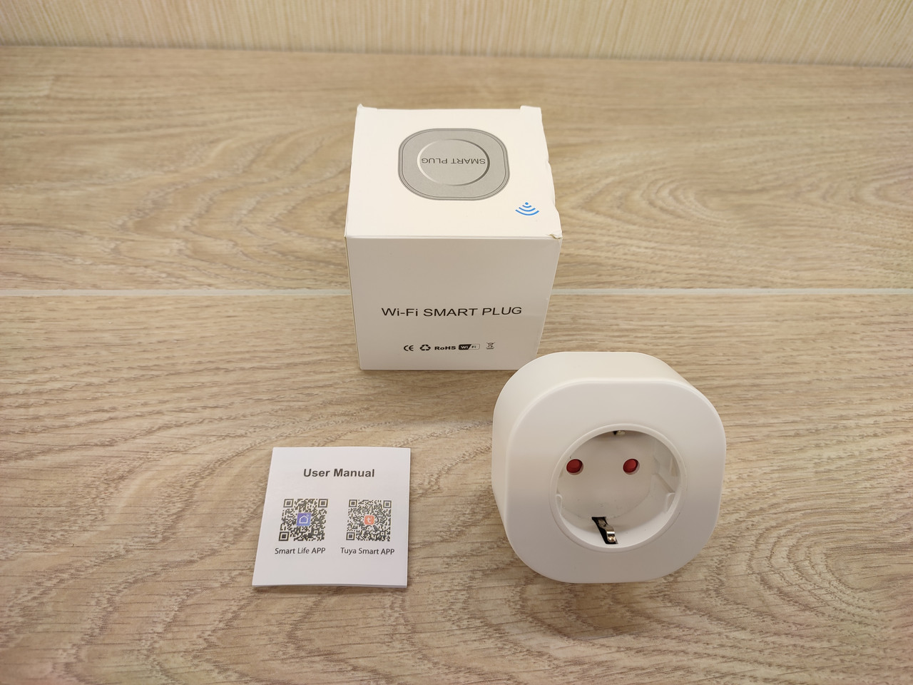 Розумна Wi-Fi-розетка Tuya, керування з телефона, таймер