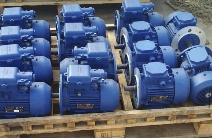 4ВР100L4 (електродвигун 4ВР100L4 4 кВт 1500 об/хв)