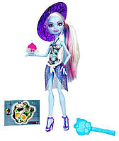 ПОД ЗАКАЗ 20+- ДНЕЙ Кукла Эбби, серия Весенние каникулы Monster High Skull Shores Abbey Bominable