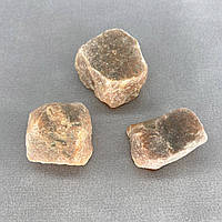 Камінь натуральний необроблений Геліоліт ціна за 1 шт (~25 мм) вага 15-30 г
