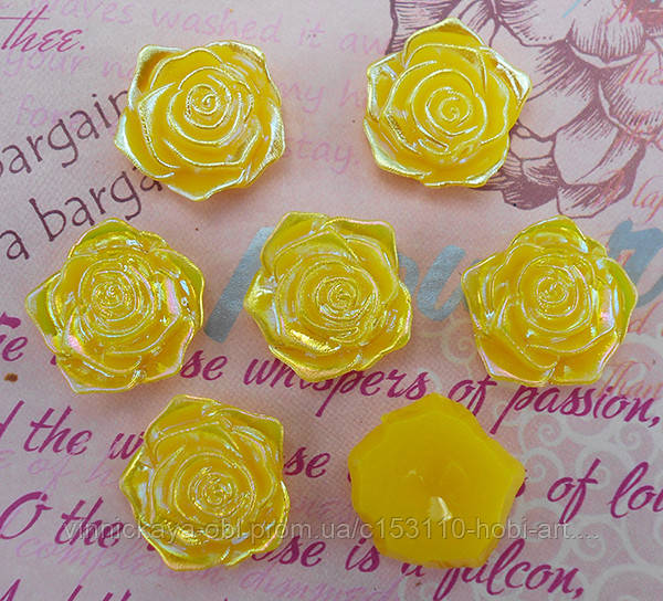 Серединка 19мм., № 443., жовтий перламутр