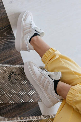 Женские кроссовки Adidas Super Sleek x Ivy Park белые с бежевым (36-40 ...