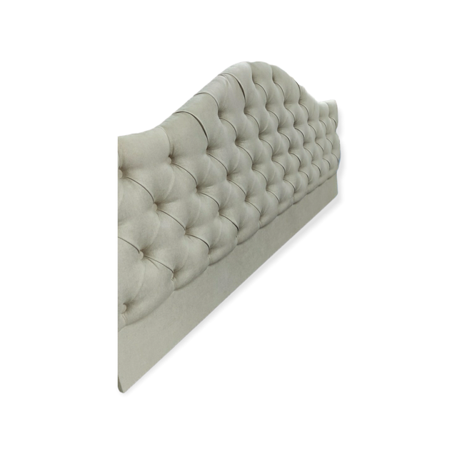 изголовье кровати