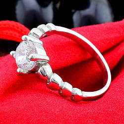 Срібна Каблучка Севілья вставка білі фіаніти розмір 17