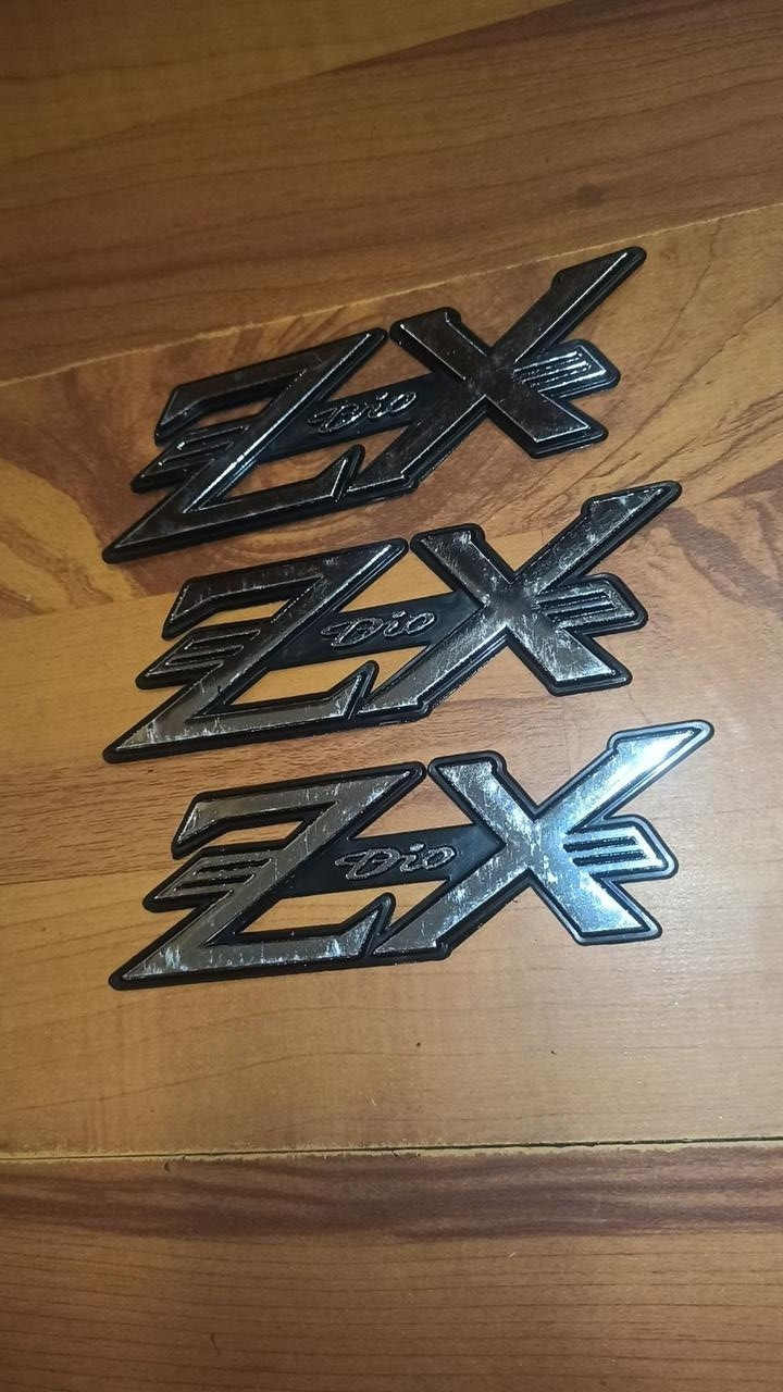 Наклейки оригинал Honda Dio ZX 3шт. комплект хром шильдик, цена