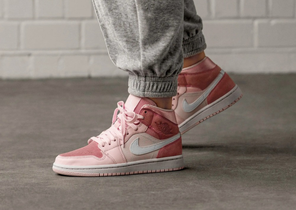 Nike Air Jordan 1 Mid Digital Pink W CW5379 600 ID