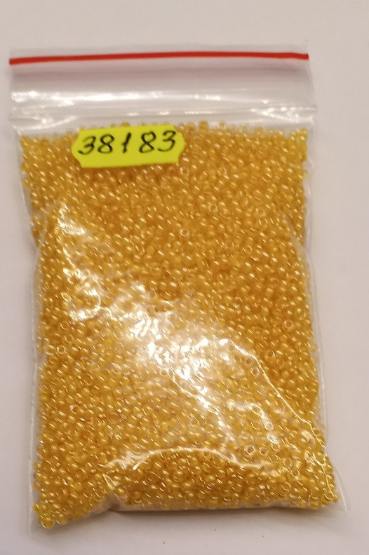 Бісер 10/0, No38183 жовтий, пофарбований зсередини (пач.50 грамів)