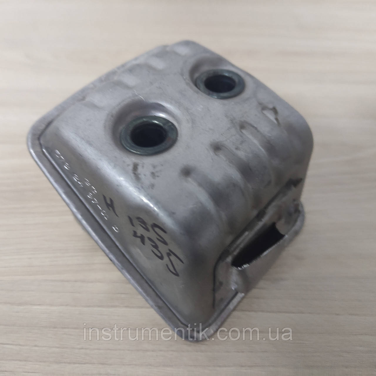 Глушник для бензопил HU 135,135 e,140,140e оригінал, фото 1