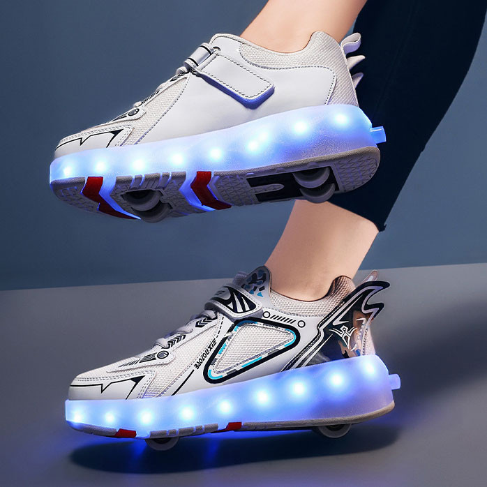 Роликовые светящиеся кроссовки Led на 4 колесах, USB зарядка, премиум качество, белые (RKL-28) - фото 5 - id-p1656846345