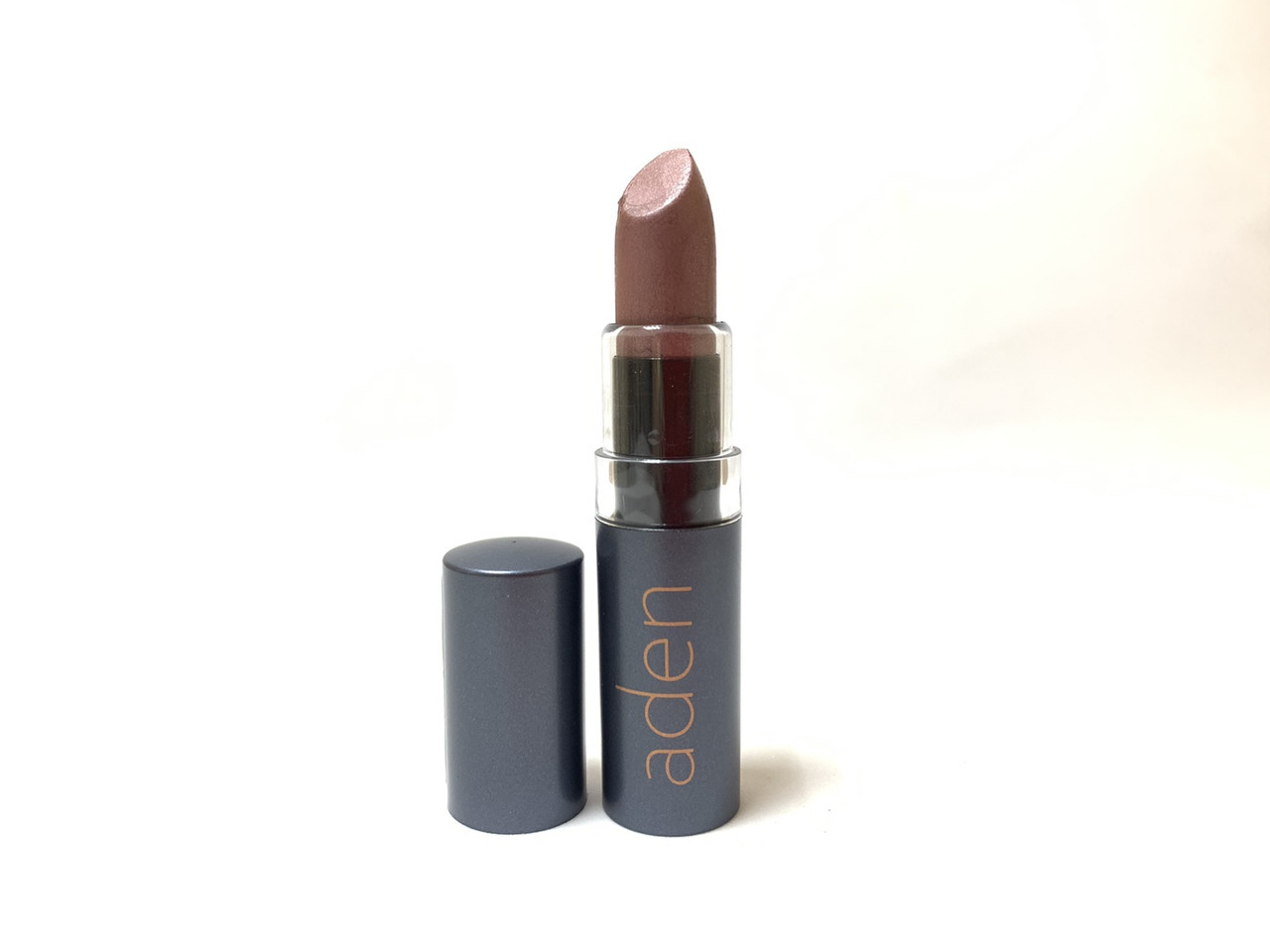 Увлажняющая Помада Aden Номер 6 — Купить Недорого на Bigl.ua (1656866669)