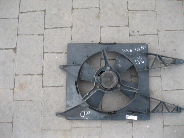 Вентилятор радіатора Opel Vectra B 1.6