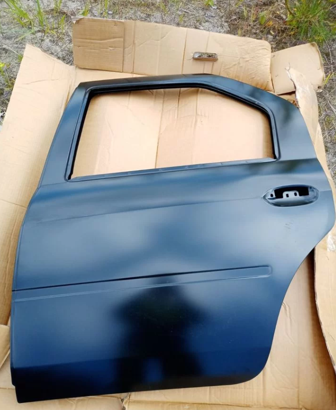 Двері задні ліві Renault Logan (2009-2012) Оригінал 821012123R (без молдингу Рено логан дверь задняя, фото 1