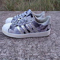 Кросівки під Adidas SuperStar GREY сірі з принтом підліткові унісекс, фото 2