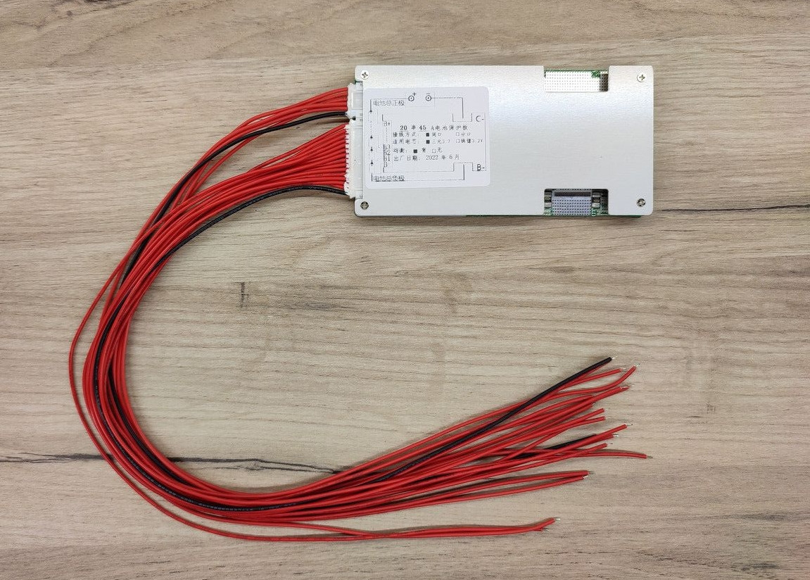 Плата захисту Li-Ion акумулятора BMS 20S 72 В 45 А