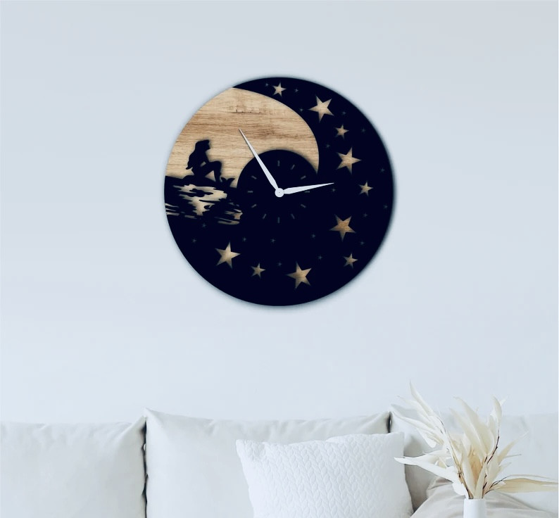 Настінний годинник «Русалка»