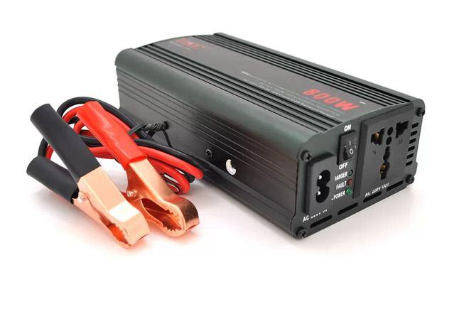 Інвертор напруги YT805+Charger 5A, 800Вт, 12/220 з апроксимованою синусоїдою, 1 універсальна розетка, клемми+дроти, BOX
