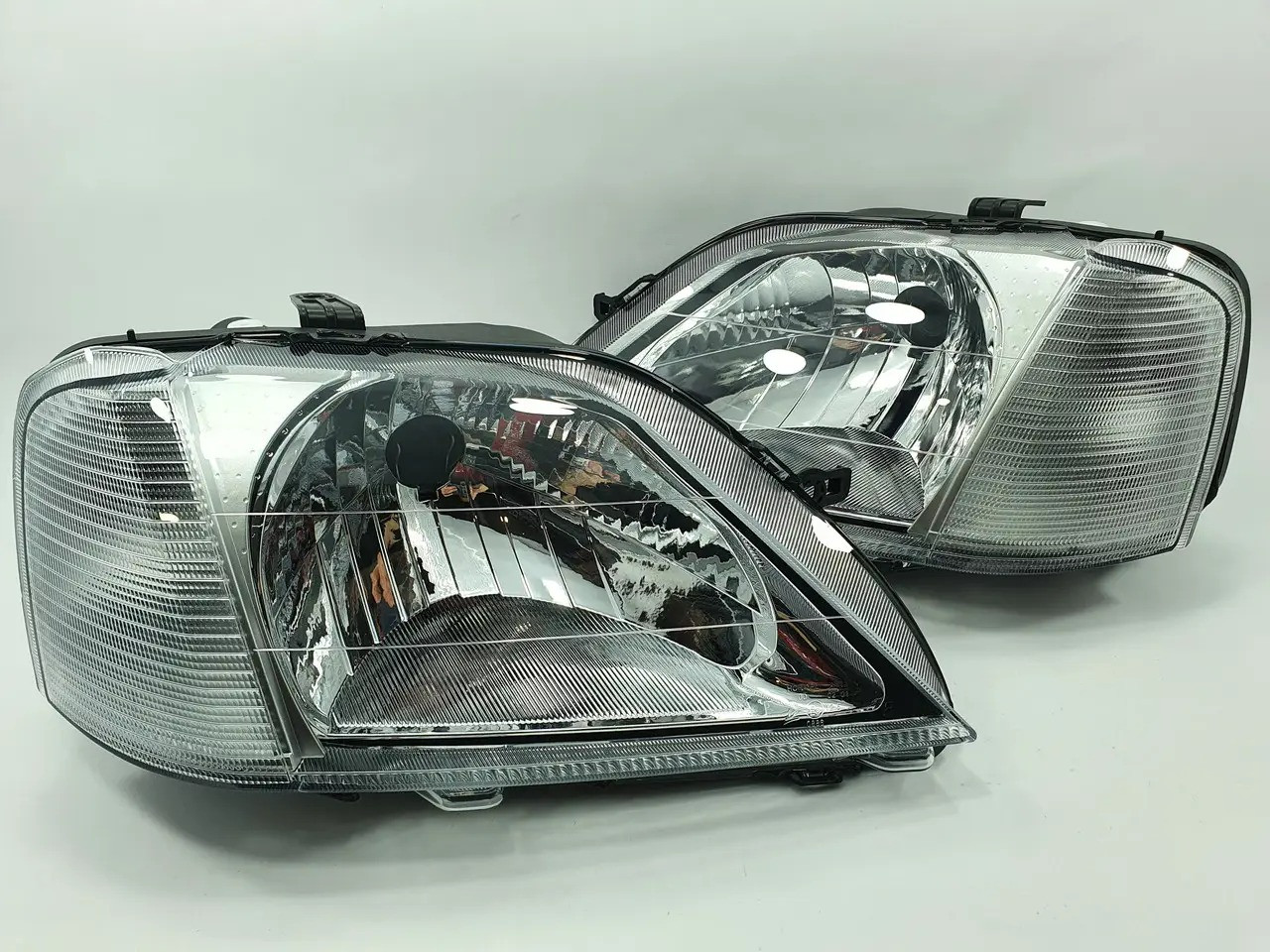 Комплект фар Рено Логан до 2008 року (лева+права) EuroEx Угорщина