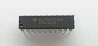 Микросхема MC74HC573AN ИМС Лог. DIP20 8-битный буф. регистр с 3-мя сост-ми вых. (ИР33)
