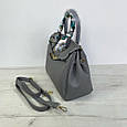 Сумка 30см з клапаном та ремінцем на плече А04-0162 Сіра, фото 3