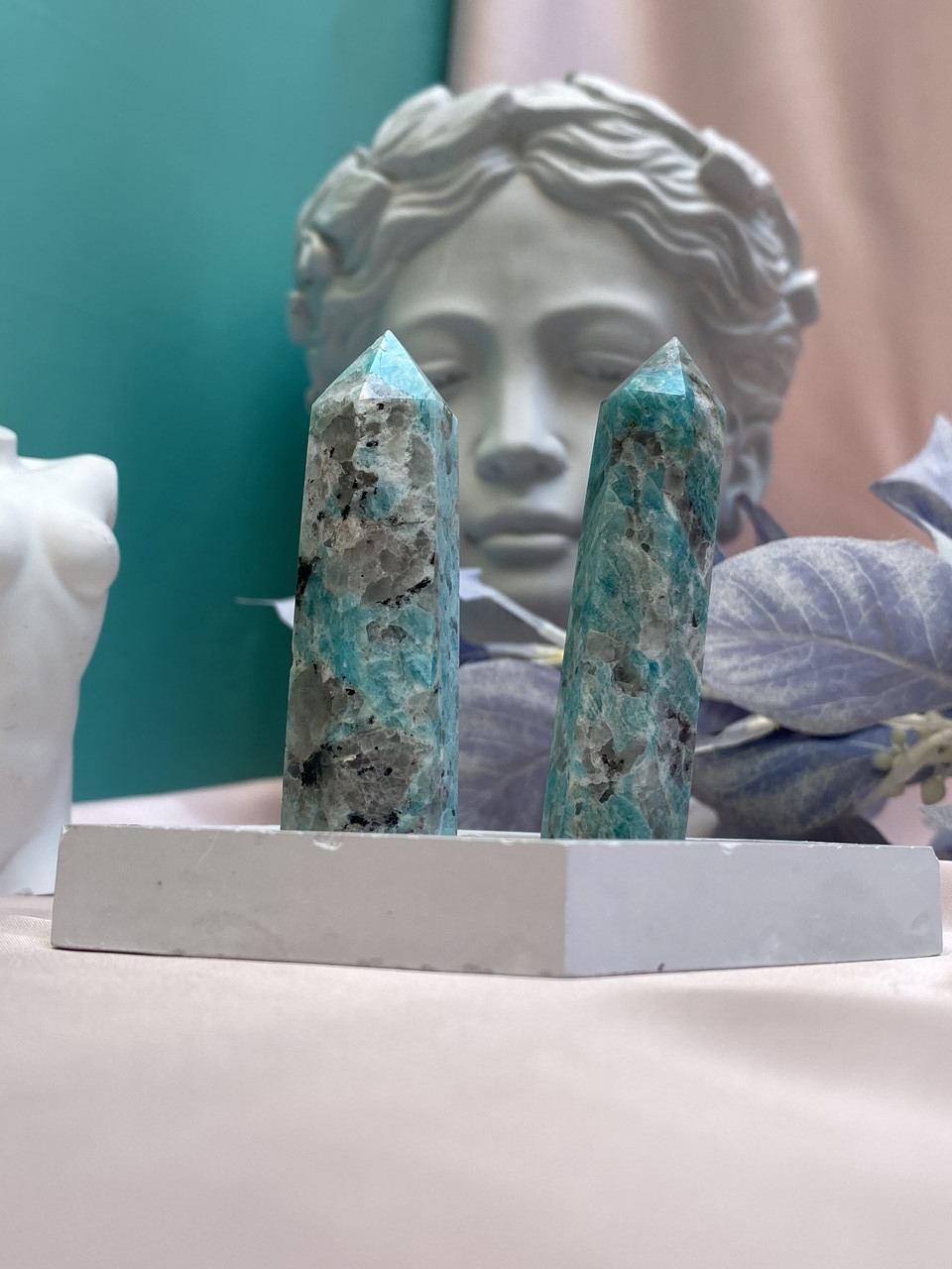 Обелиск Амазонит, столбик или карандаш из голубого минерала, вес 40-70 г, высота 7-8 см, натуральный амазонит - фото 2 - id-p1657607356