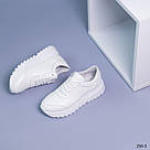 Шкіряні жіночі білі кросівки, фото 4