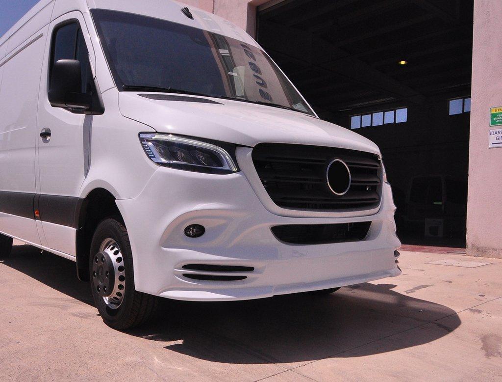 Накладка на передний бампер (под покраску) Mercedes Sprinter 2018 гг. TMR Тюнинг переднего бампера Мерседес - фото 2 - id-p1657744386